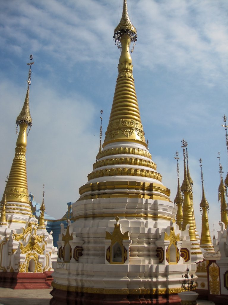 15-Kyaut Phyu Gyi Pagoda.jpg -                                